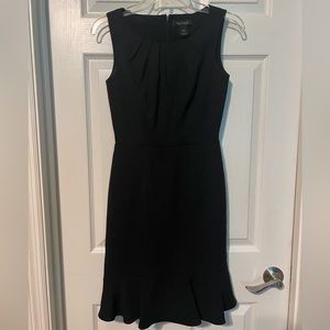 EUC 00 WHBM White House Black Market Dress